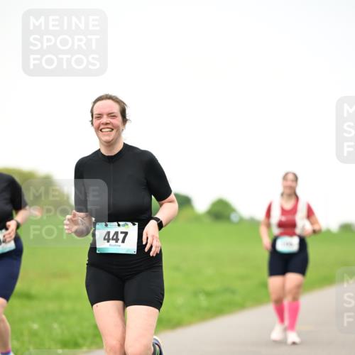 10.05.2026 - 8. Wedeler Halbmarathon Dr. Thomas Lammeyer http://msf.ph/oto/9715245 10.05.2026 12:25:31 Laufen 447 meine-sportfotos.de