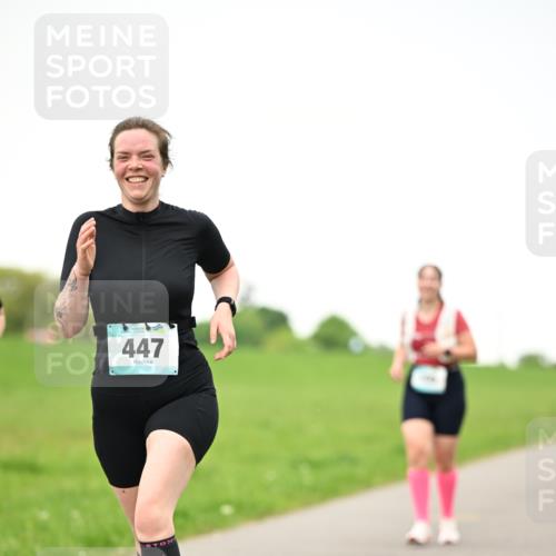 10.05.2026 - 8. Wedeler Halbmarathon Dr. Thomas Lammeyer http://msf.ph/oto/9715246 10.05.2026 12:25:31 Laufen 1136, 447 meine-sportfotos.de