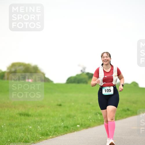 10.05.2026 - 8. Wedeler Halbmarathon Dr. Thomas Lammeyer http://msf.ph/oto/9715261 10.05.2026 12:25:33 Laufen 105 meine-sportfotos.de