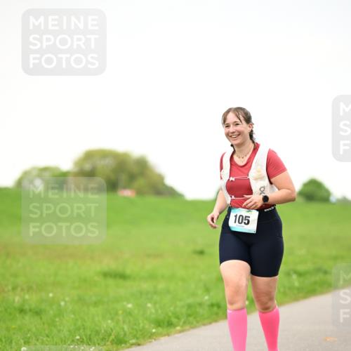 10.05.2026 - 8. Wedeler Halbmarathon Dr. Thomas Lammeyer http://msf.ph/oto/9715276 10.05.2026 12:25:34 Laufen 105 meine-sportfotos.de