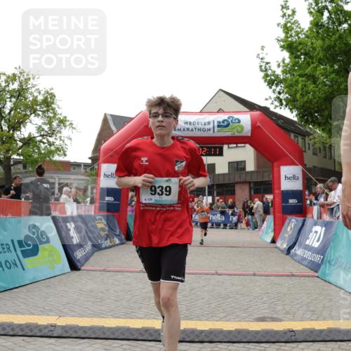 10.05.2026 - 8. Wedeler Halbmarathon Yannick Fuchs http://msf.ph/oto/9715280 10.05.2026 11:32:10 Ziel 46, 845, 935, 939, 990, 1010, 2079 meine-sportfotos.de