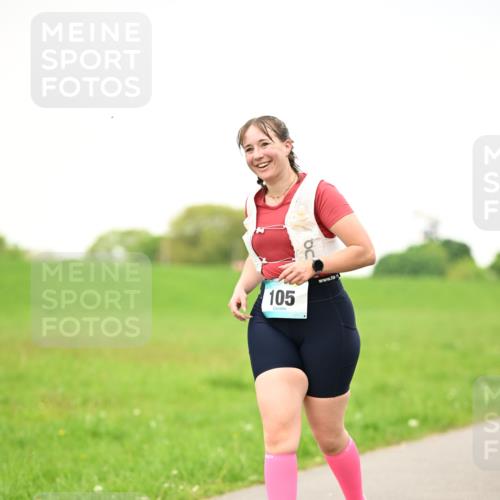 10.05.2026 - 8. Wedeler Halbmarathon Dr. Thomas Lammeyer http://msf.ph/oto/9715284 10.05.2026 12:25:34 Laufen 105 meine-sportfotos.de