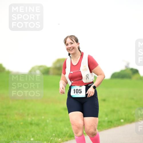 10.05.2026 - 8. Wedeler Halbmarathon Dr. Thomas Lammeyer http://msf.ph/oto/9715289 10.05.2026 12:25:35 Laufen 105 meine-sportfotos.de