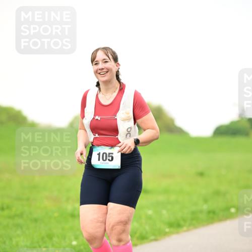 10.05.2026 - 8. Wedeler Halbmarathon Dr. Thomas Lammeyer http://msf.ph/oto/9715291 10.05.2026 12:25:35 Laufen 105 meine-sportfotos.de
