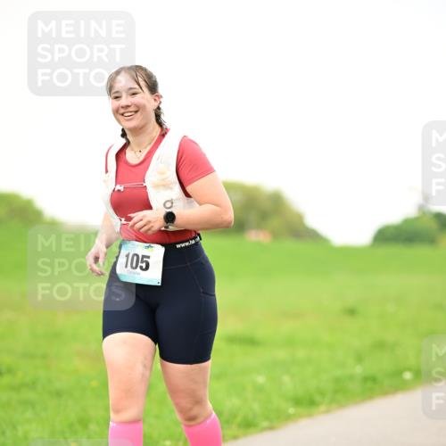 10.05.2026 - 8. Wedeler Halbmarathon Dr. Thomas Lammeyer http://msf.ph/oto/9715292 10.05.2026 12:25:35 Laufen 105 meine-sportfotos.de