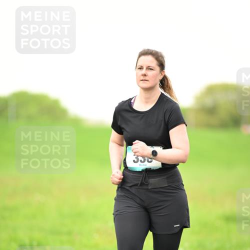 10.05.2026 - 8. Wedeler Halbmarathon Dr. Thomas Lammeyer http://msf.ph/oto/9715341 10.05.2026 12:26:16 Laufen 330 meine-sportfotos.de