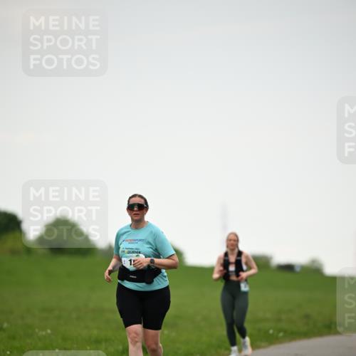 10.05.2026 - 8. Wedeler Halbmarathon Dr. Thomas Lammeyer http://msf.ph/oto/9715391 10.05.2026 12:27:40 Laufen 2023 meine-sportfotos.de