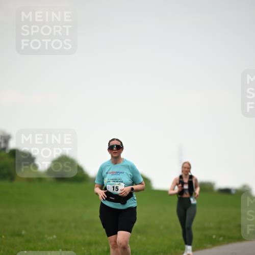 10.05.2026 - 8. Wedeler Halbmarathon Dr. Thomas Lammeyer http://msf.ph/oto/9715394 10.05.2026 12:27:40 Laufen 2023 meine-sportfotos.de