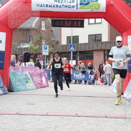 10.05.2026 - 8. Wedeler Halbmarathon Yannick Fuchs http://msf.ph/oto/9715401 10.05.2026 11:32:31 Ziel 827, 865, 944, 2156 meine-sportfotos.de