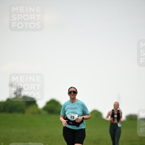 10.05.2026 - 8. Wedeler Halbmarathon Dr. Thomas Lammeyer http://msf.ph/oto/9715403 10.05.2026 12:27:41 Laufen  meine-sportfotos.de