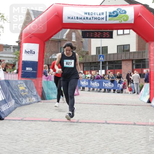 10.05.2026 - 8. Wedeler Halbmarathon Yannick Fuchs http://msf.ph/oto/9715418 10.05.2026 11:32:33 Ziel 827, 944, 2156 meine-sportfotos.de