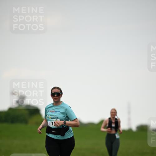 10.05.2026 - 8. Wedeler Halbmarathon Dr. Thomas Lammeyer http://msf.ph/oto/9715420 10.05.2026 12:27:42 Laufen 2023 meine-sportfotos.de