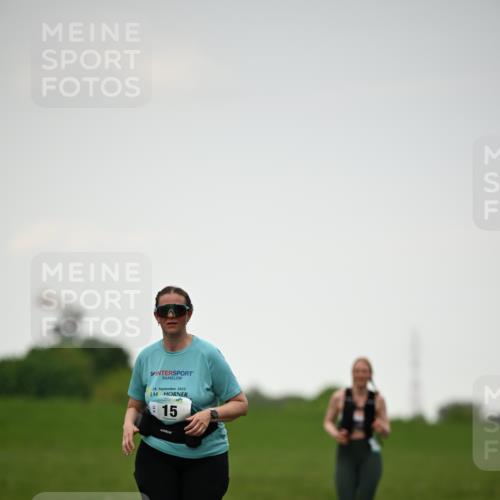 10.05.2026 - 8. Wedeler Halbmarathon Dr. Thomas Lammeyer http://msf.ph/oto/9715422 10.05.2026 12:27:42 Laufen 2023 meine-sportfotos.de