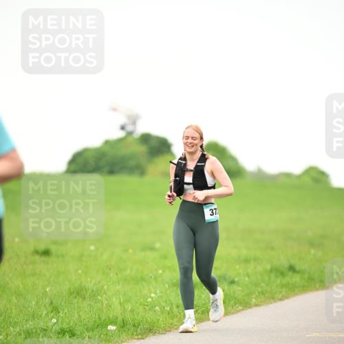 10.05.2026 - 8. Wedeler Halbmarathon Dr. Thomas Lammeyer http://msf.ph/oto/9715462 10.05.2026 12:27:46 Laufen  meine-sportfotos.de