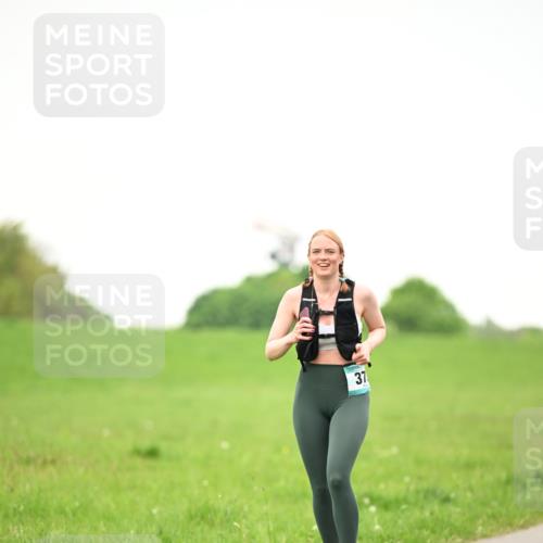 10.05.2026 - 8. Wedeler Halbmarathon Dr. Thomas Lammeyer http://msf.ph/oto/9715473 10.05.2026 12:27:47 Laufen  meine-sportfotos.de