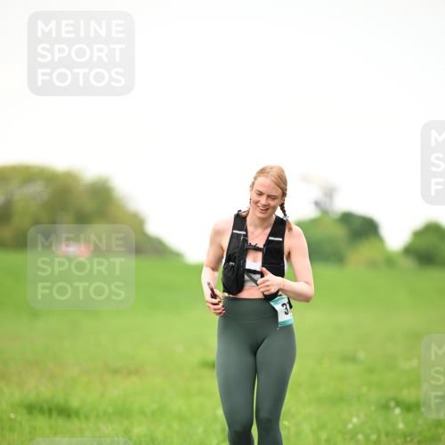 10.05.2026 - 8. Wedeler Halbmarathon Dr. Thomas Lammeyer http://msf.ph/oto/9715493 10.05.2026 12:27:49 Laufen  meine-sportfotos.de