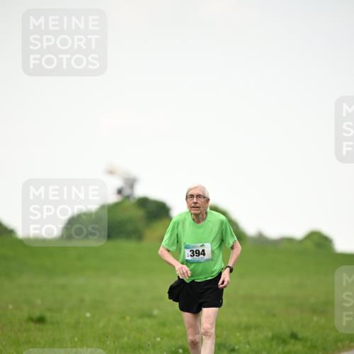 10.05.2026 - 8. Wedeler Halbmarathon Dr. Thomas Lammeyer http://msf.ph/oto/9715629 10.05.2026 12:29:00 Laufen 394 meine-sportfotos.de