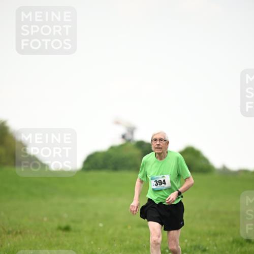 10.05.2026 - 8. Wedeler Halbmarathon Dr. Thomas Lammeyer http://msf.ph/oto/9715637 10.05.2026 12:29:01 Laufen 394 meine-sportfotos.de