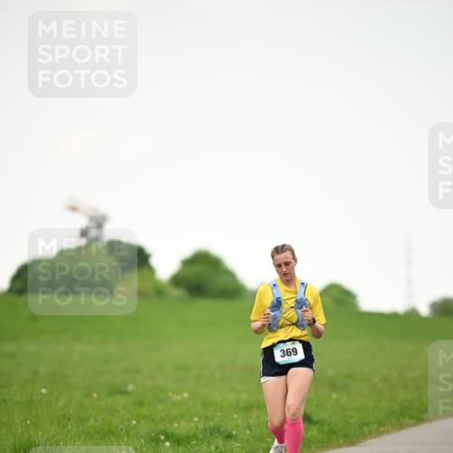 10.05.2026 - 8. Wedeler Halbmarathon Dr. Thomas Lammeyer http://msf.ph/oto/9715696 10.05.2026 12:29:10 Laufen 369 meine-sportfotos.de