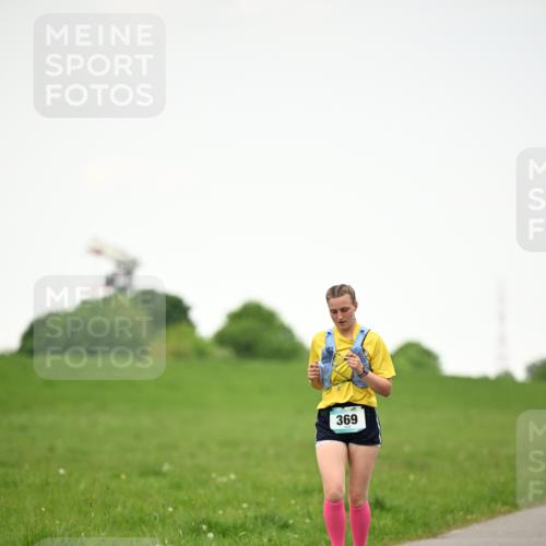 10.05.2026 - 8. Wedeler Halbmarathon Dr. Thomas Lammeyer http://msf.ph/oto/9715698 10.05.2026 12:29:10 Laufen 369 meine-sportfotos.de
