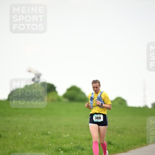 10.05.2026 - 8. Wedeler Halbmarathon Dr. Thomas Lammeyer http://msf.ph/oto/9715701 10.05.2026 12:29:10 Laufen 369 meine-sportfotos.de