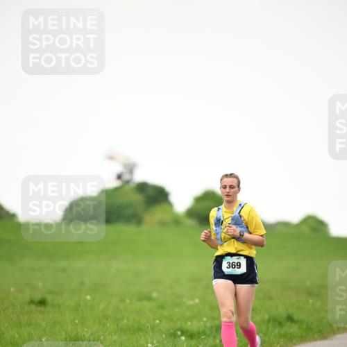 10.05.2026 - 8. Wedeler Halbmarathon Dr. Thomas Lammeyer http://msf.ph/oto/9715705 10.05.2026 12:29:11 Laufen 369 meine-sportfotos.de