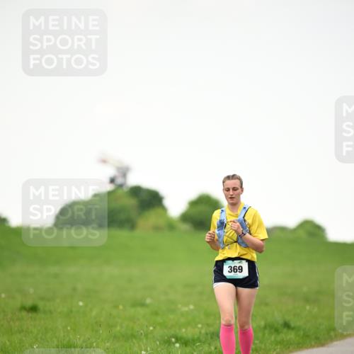 10.05.2026 - 8. Wedeler Halbmarathon Dr. Thomas Lammeyer http://msf.ph/oto/9715707 10.05.2026 12:29:10 Laufen  meine-sportfotos.de