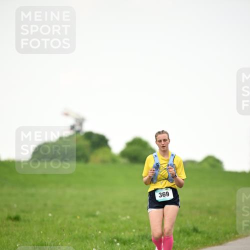 10.05.2026 - 8. Wedeler Halbmarathon Dr. Thomas Lammeyer http://msf.ph/oto/9715709 10.05.2026 12:29:10 Laufen 369 meine-sportfotos.de