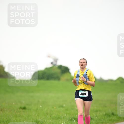 10.05.2026 - 8. Wedeler Halbmarathon Dr. Thomas Lammeyer http://msf.ph/oto/9715716 10.05.2026 12:29:11 Laufen 369 meine-sportfotos.de