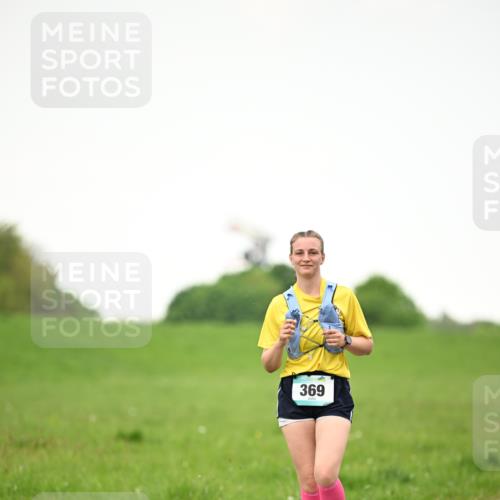 10.05.2026 - 8. Wedeler Halbmarathon Dr. Thomas Lammeyer http://msf.ph/oto/9715729 10.05.2026 12:29:12 Laufen 369 meine-sportfotos.de