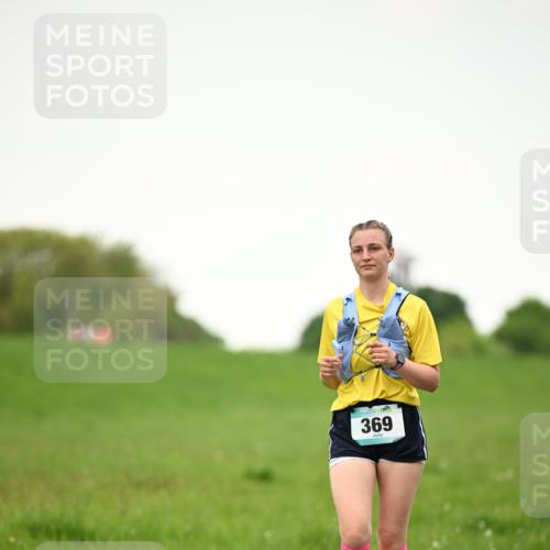 10.05.2026 - 8. Wedeler Halbmarathon Dr. Thomas Lammeyer http://msf.ph/oto/9715743 10.05.2026 12:29:14 Laufen 369 meine-sportfotos.de
