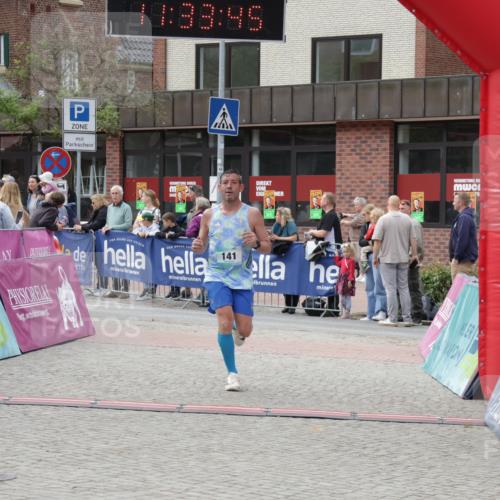 10.05.2026 - 8. Wedeler Halbmarathon Yannick Fuchs http://msf.ph/oto/9715955 10.05.2026 11:33:43 Ziel 141, 1055 meine-sportfotos.de