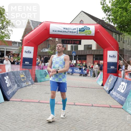 10.05.2026 - 8. Wedeler Halbmarathon Yannick Fuchs http://msf.ph/oto/9715965 10.05.2026 11:33:46 Ziel 141, 741 meine-sportfotos.de