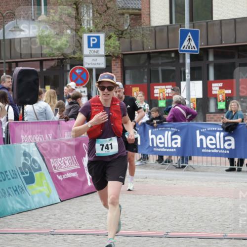 10.05.2026 - 8. Wedeler Halbmarathon Yannick Fuchs http://msf.ph/oto/9715971 10.05.2026 11:33:50 Ziel 141, 741, 2099 meine-sportfotos.de