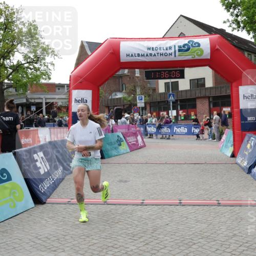 10.05.2026 - 8. Wedeler Halbmarathon Yannick Fuchs http://msf.ph/oto/9716335 10.05.2026 11:36:04 Ziel 393, 898 meine-sportfotos.de