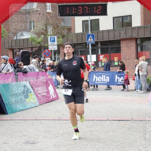 10.05.2026 - 8. Wedeler Halbmarathon Yannick Fuchs http://msf.ph/oto/9724368 10.05.2026 11:37:11 Ziel 31, 61, 333, 696, 869 meine-sportfotos.de