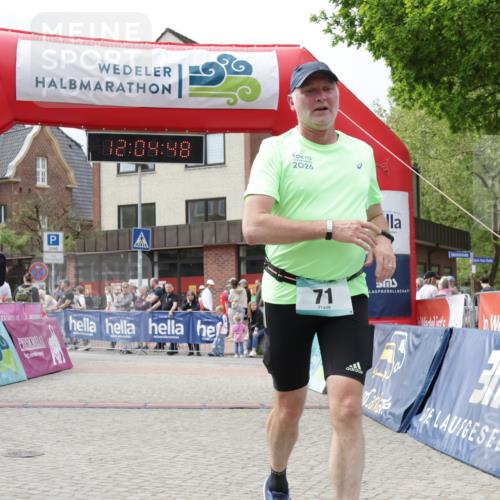 10.05.2026 - 8. Wedeler Halbmarathon Yannick Fuchs http://msf.ph/oto/9724614 10.05.2026 12:04:46 Ziel 71 meine-sportfotos.de