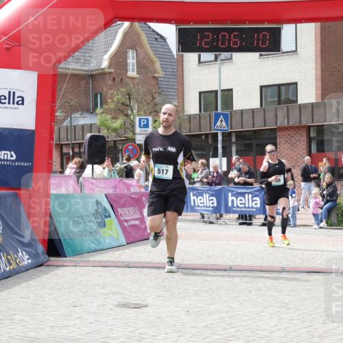 10.05.2026 - 8. Wedeler Halbmarathon Yannick Fuchs http://msf.ph/oto/9724970 10.05.2026 12:06:08 Ziel 68, 517 meine-sportfotos.de