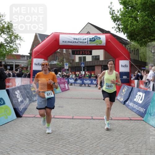 10.05.2026 - 8. Wedeler Halbmarathon Yannick Fuchs http://msf.ph/oto/9725001 10.05.2026 11:37:53 Ziel 573, 1033 meine-sportfotos.de