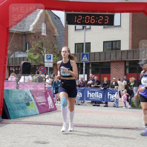 10.05.2026 - 8. Wedeler Halbmarathon Yannick Fuchs http://msf.ph/oto/9725119 10.05.2026 12:06:21 Ziel 90, 187, 192, 1015, 2129 meine-sportfotos.de
