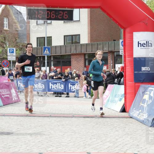 10.05.2026 - 8. Wedeler Halbmarathon Yannick Fuchs http://msf.ph/oto/9725159 10.05.2026 12:06:25 Ziel 192, 1015, 2129 meine-sportfotos.de