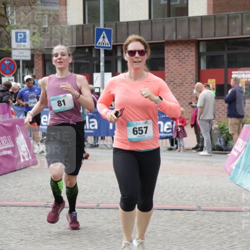 10.05.2026 - 8. Wedeler Halbmarathon Yannick Fuchs http://msf.ph/oto/9725184 10.05.2026 11:38:11 Ziel 80, 81, 657, 789, 2017, 2141, 2145, 2208 meine-sportfotos.de
