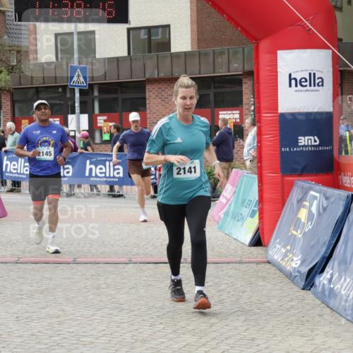 10.05.2026 - 8. Wedeler Halbmarathon Yannick Fuchs http://msf.ph/oto/9725246 10.05.2026 11:38:14 Ziel 81, 582, 657, 922, 2141, 2145, 2208 meine-sportfotos.de