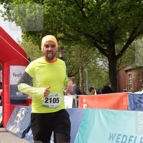 10.05.2026 - 8. Wedeler Halbmarathon Yannick Fuchs http://msf.ph/oto/9725309 10.05.2026 12:06:40 Ziel 495, 2105 meine-sportfotos.de