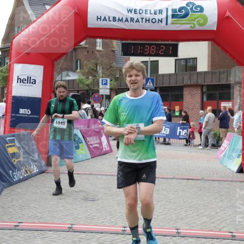 10.05.2026 - 8. Wedeler Halbmarathon Yannick Fuchs http://msf.ph/oto/9725347 10.05.2026 11:38:20 Ziel 146, 582, 768, 922, 1045, 2040, 2141, 2145 meine-sportfotos.de