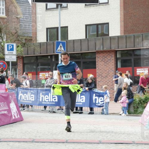 10.05.2026 - 8. Wedeler Halbmarathon Yannick Fuchs http://msf.ph/oto/9725436 10.05.2026 12:06:54 Ziel 313, 631 meine-sportfotos.de