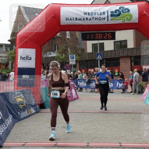 10.05.2026 - 8. Wedeler Halbmarathon Yannick Fuchs http://msf.ph/oto/9725441 10.05.2026 11:38:24 Ziel 146, 360, 688, 765, 768, 1045, 2040 meine-sportfotos.de