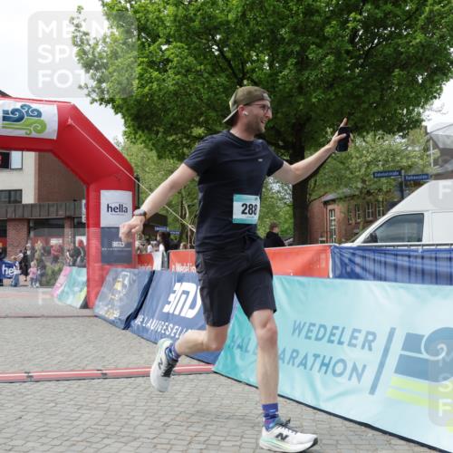 10.05.2026 - 8. Wedeler Halbmarathon Yannick Fuchs http://msf.ph/oto/9725591 10.05.2026 12:07:07 Ziel 288 meine-sportfotos.de