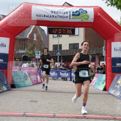 10.05.2026 - 8. Wedeler Halbmarathon Yannick Fuchs http://msf.ph/oto/9725679 10.05.2026 12:07:34 Ziel 18, 662 meine-sportfotos.de