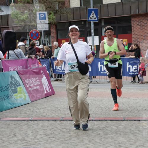 10.05.2026 - 8. Wedeler Halbmarathon Yannick Fuchs http://msf.ph/oto/9725747 10.05.2026 11:38:45 Ziel 29, 214, 354, 625 meine-sportfotos.de